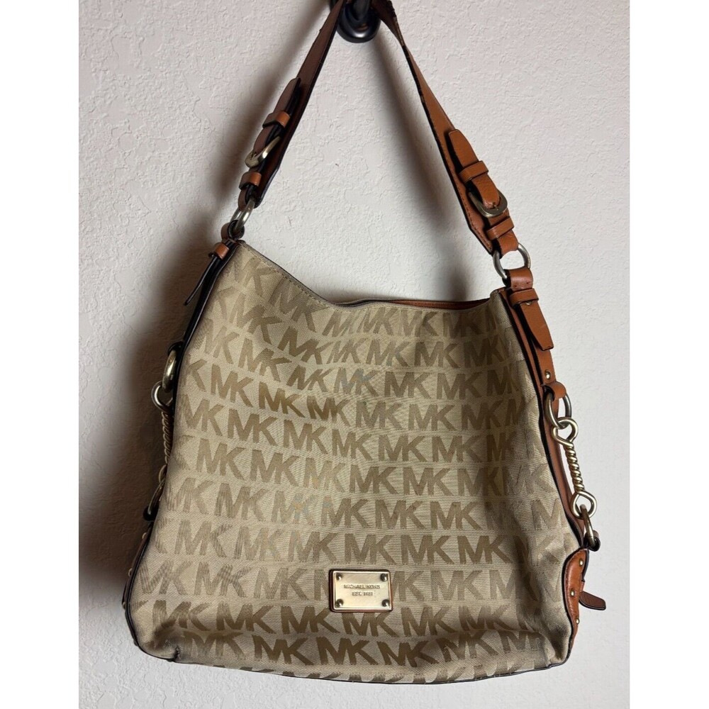 Michael Kors Womens Signature Big Valley Hobo Handbag Brown